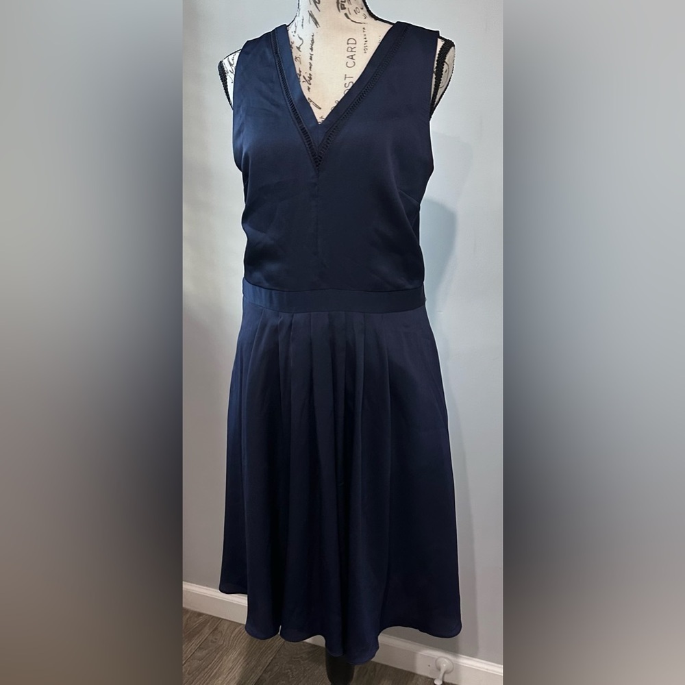 💙💙Banana Republic Blue Dress 💙💙- - Picture 6 of 16